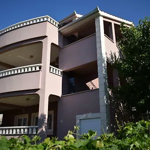 Bazina Apartament